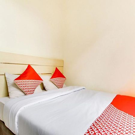 Oyo 2554 Hotel Arimbi Lama Dewi Sartika باندونج المظهر الخارجي الصورة