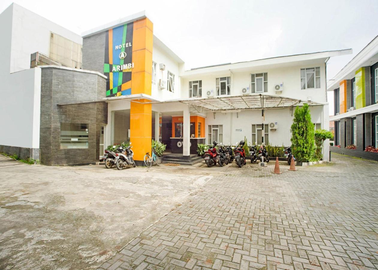 Oyo 2554 Hotel Arimbi Lama Dewi Sartika باندونج المظهر الخارجي الصورة