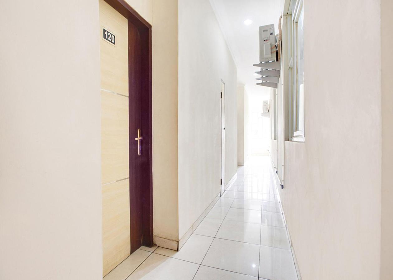 Oyo 2554 Hotel Arimbi Lama Dewi Sartika باندونج المظهر الخارجي الصورة